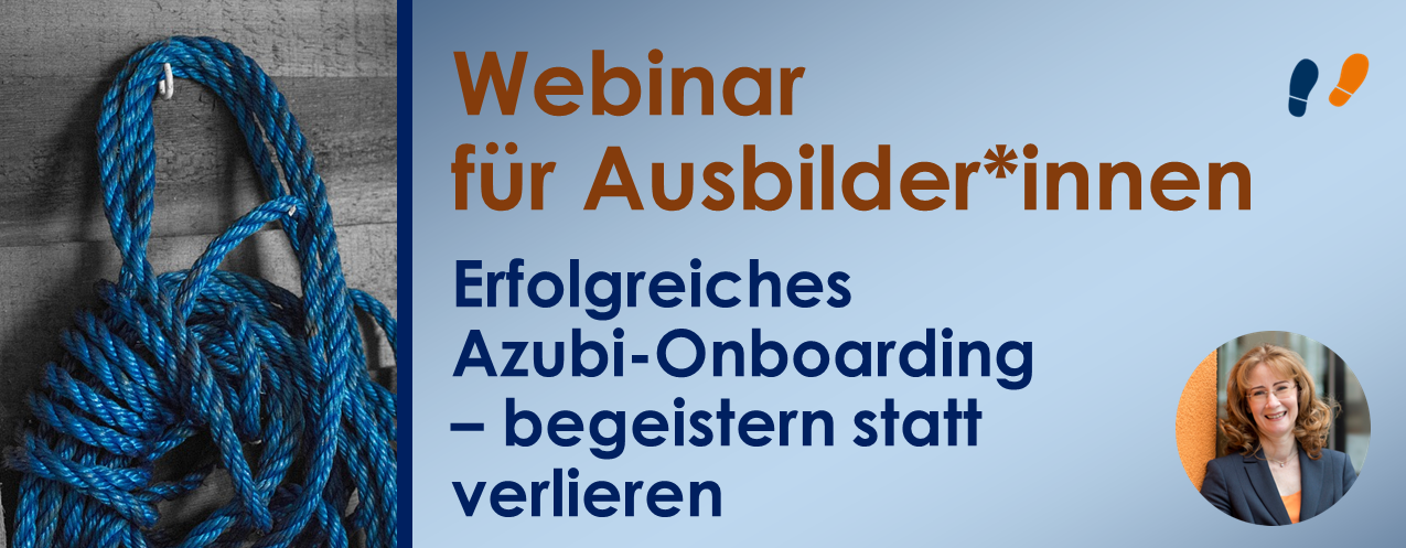 Titelbild zum Webinar für Ausbilder: Erfolgreiches Azubi-Onboarding; auf dem Bild: blaues Seil